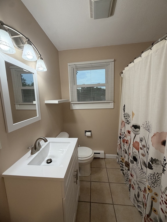 17-21 Lockwood Avenue, Unit 1 Springfield, MA 01151 - Photo 3 of 11