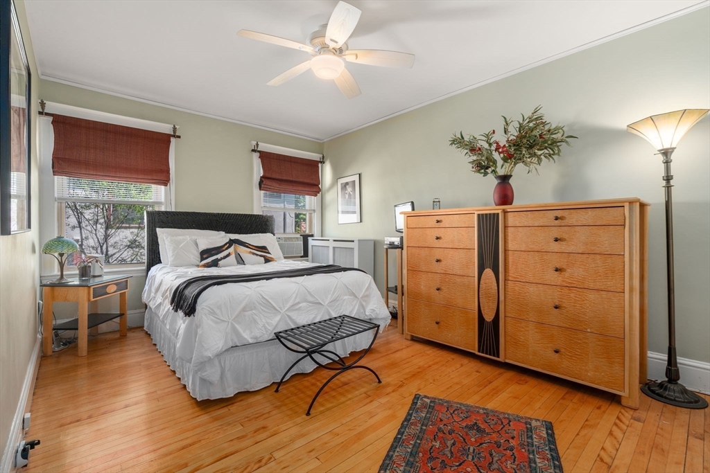 63 Winthrop Road, Unit 1 Brookline, MA 02445 - Photo 13 of 24