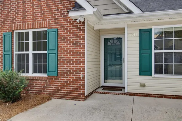 $233,400 | 7844 Woodpark Drive, High Point, NC 27265