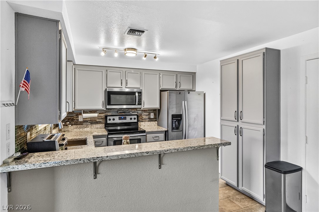 2232 Aspen Mirror Way, Unit 102 Laughlin, NV 89029 - Photo 12 of 73