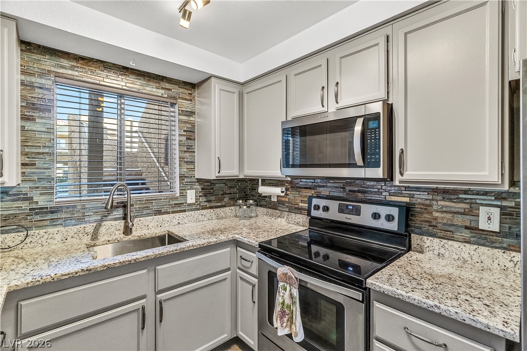 2232 Aspen Mirror Way, Unit 102 Laughlin, NV 89029 - Photo 17 of 73