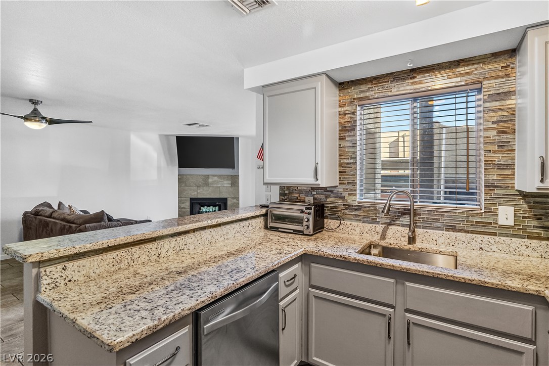 2232 Aspen Mirror Way, Unit 102 Laughlin, NV 89029 - Photo 19 of 73