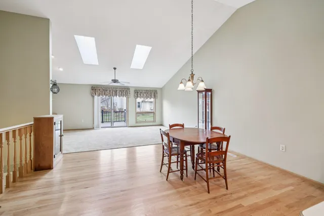 $425,000 | 213 Fairview Circle, Unit 50, Waunakee, WI 53597