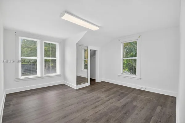 $3,000 | 220 Southwest 16th Street, Unit FRONT, Dania Beach, FL 33004