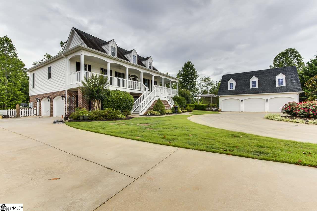 1220 South Barton Road Taylors, SC 29687 - Photo 2 of 36