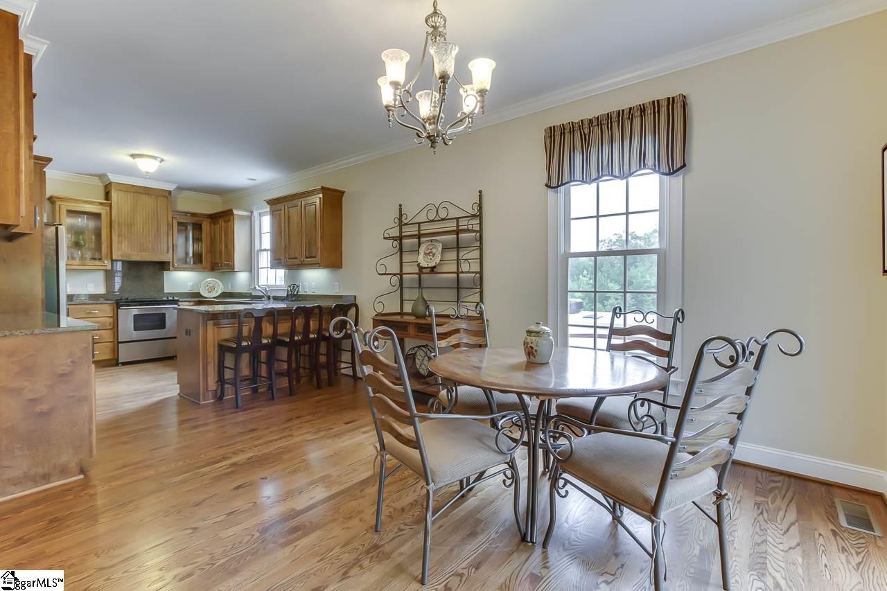 1220 South Barton Road Taylors, SC 29687 - Photo 14 of 36