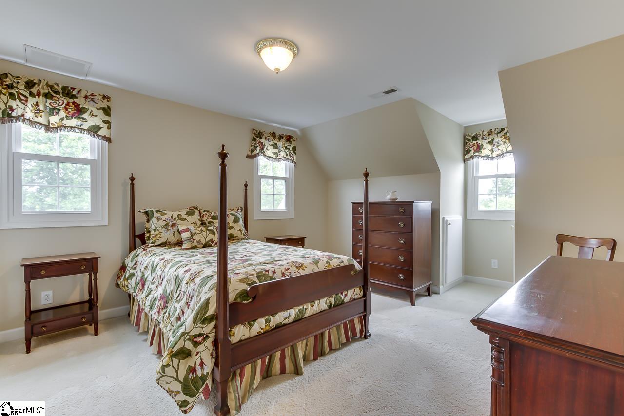 1220 South Barton Road Taylors, SC 29687 - Photo 22 of 36