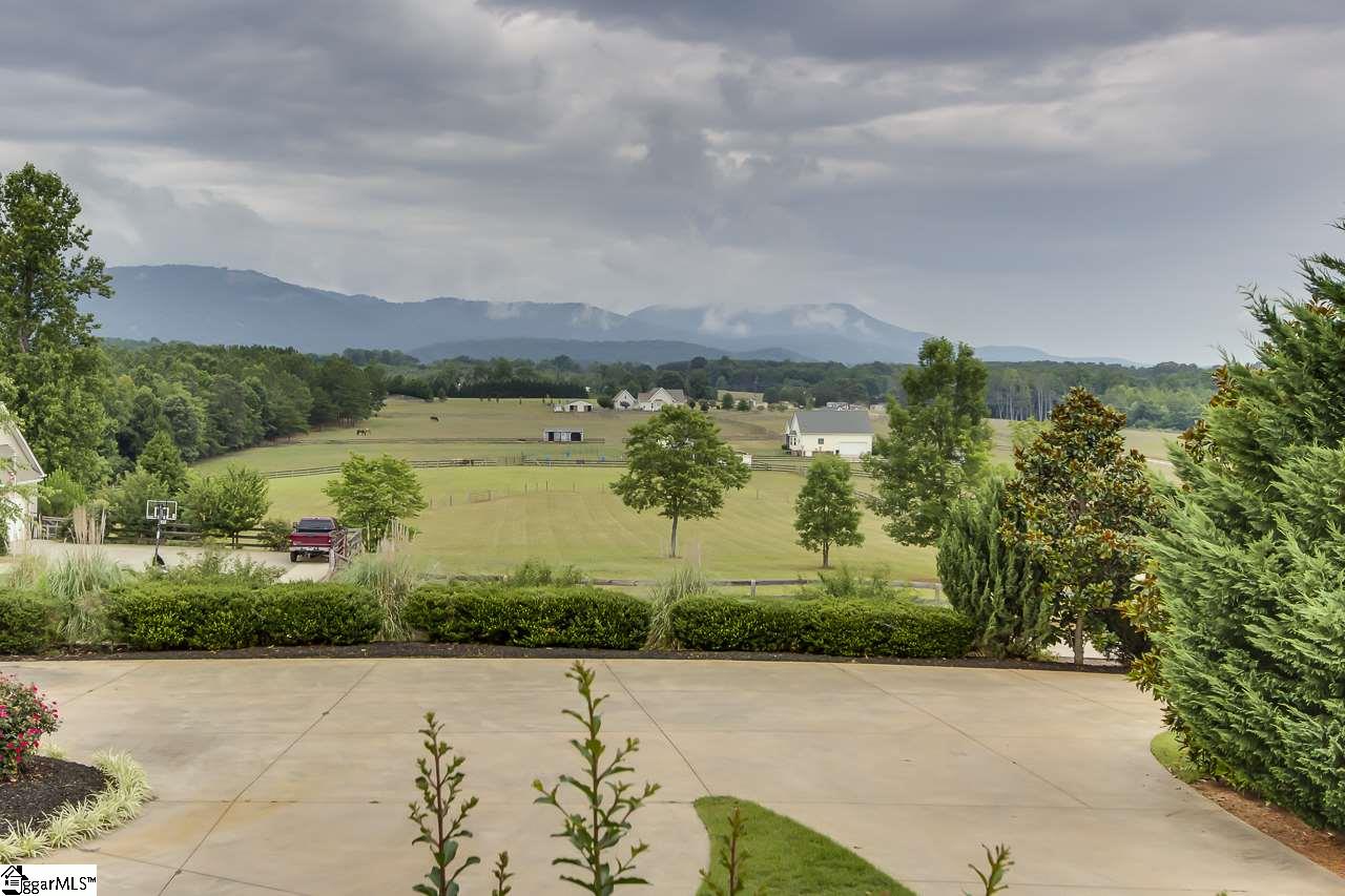 1220 South Barton Road Taylors, SC 29687 - Photo 4 of 36