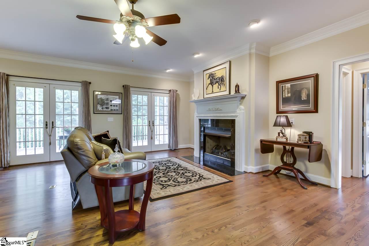 1220 South Barton Road Taylors, SC 29687 - Photo 10 of 36