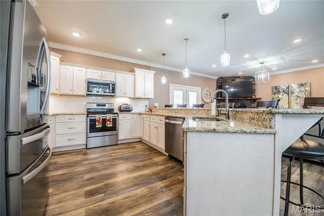 $399,900 | 264 Century Avenue, Poplar Bluff, MO 63901