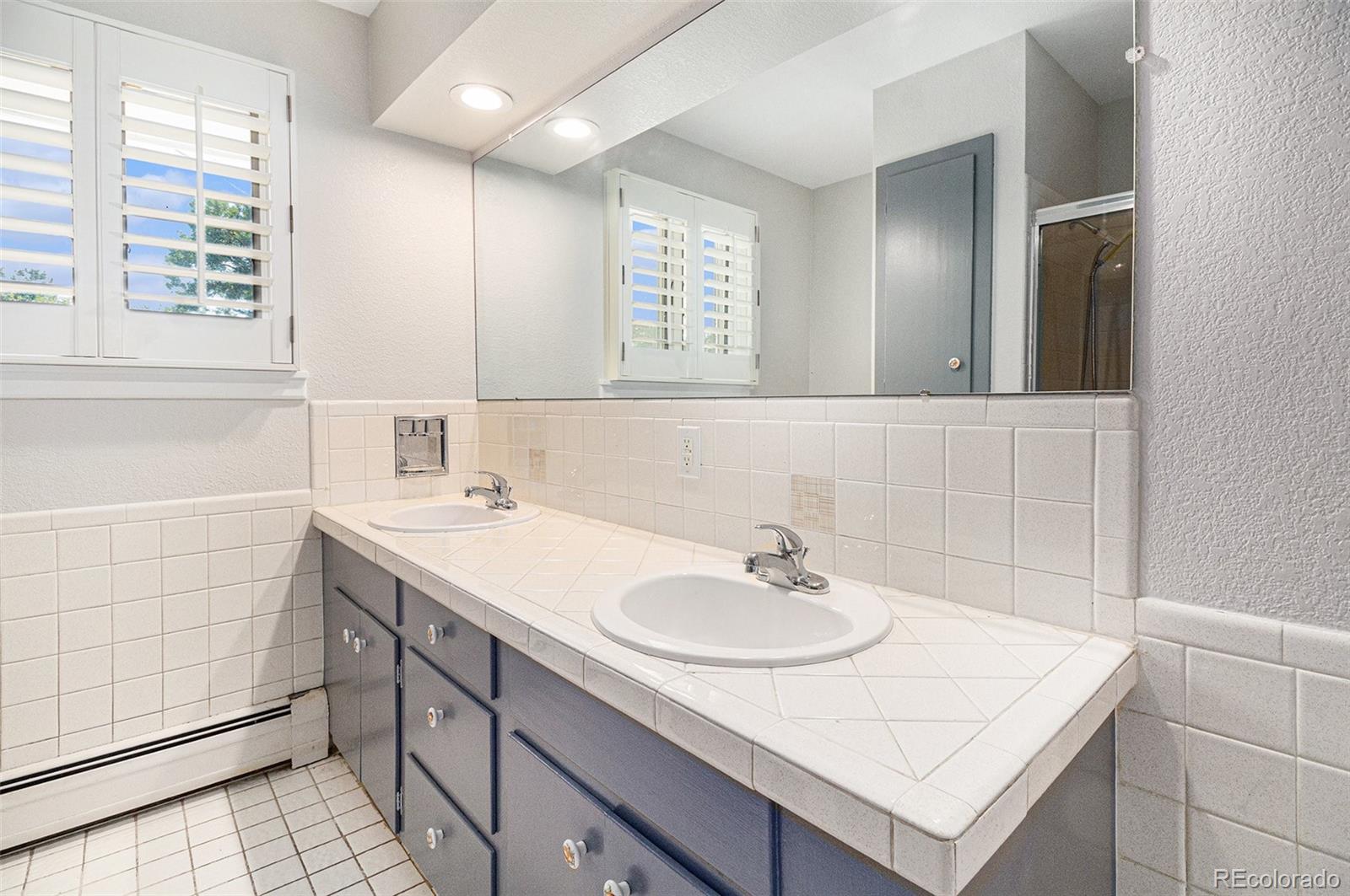 2 Middle Road Englewood, CO 80113 - Photo 26 of 48 Gallery Image 26