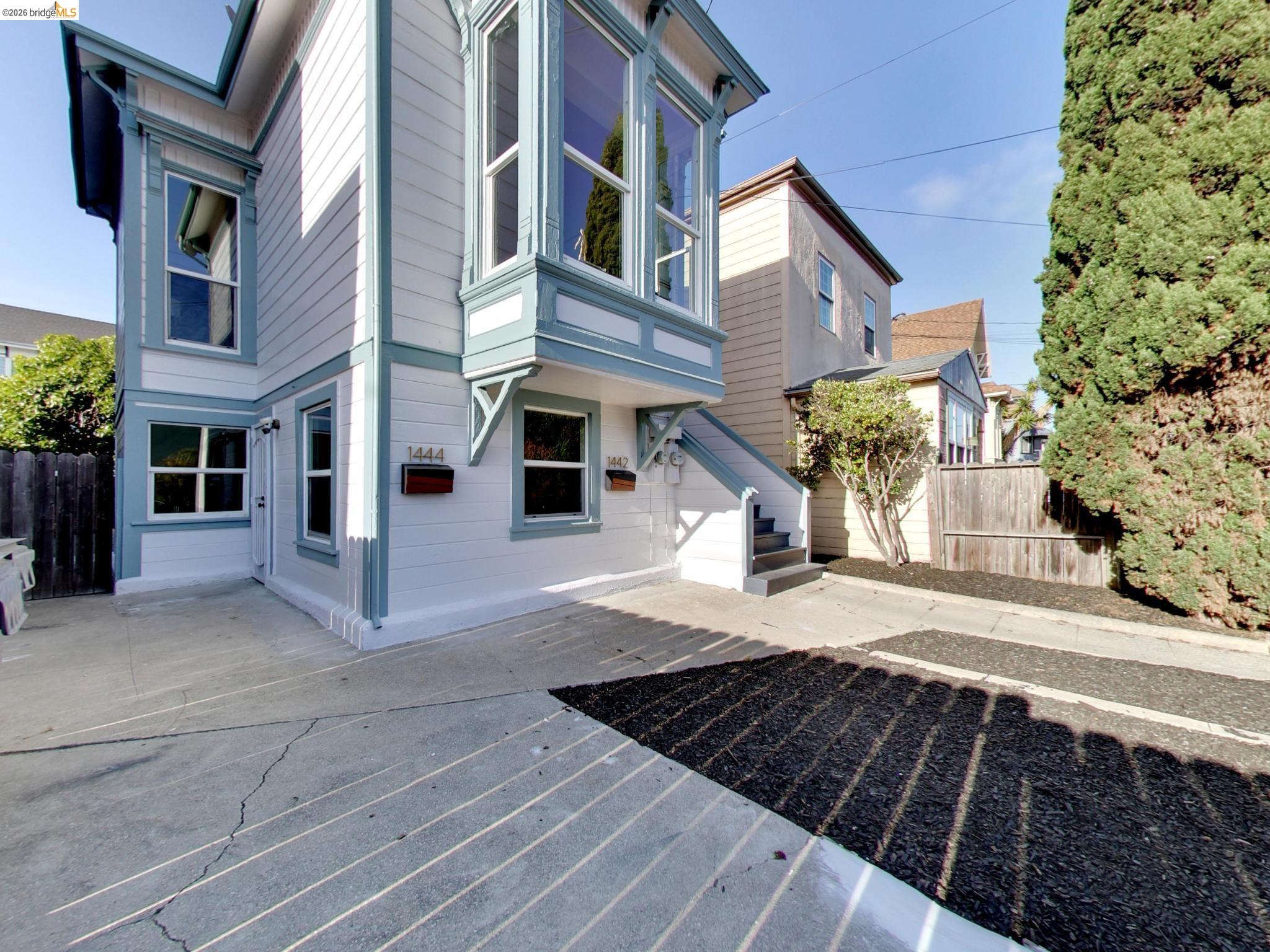 1442-144 16th Street Oakland, CA 94607 - Photo 2 of 24