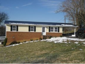 1875 Allison Road Piney Flats, TN 37686 - Photo 1 of 7 Photo 1