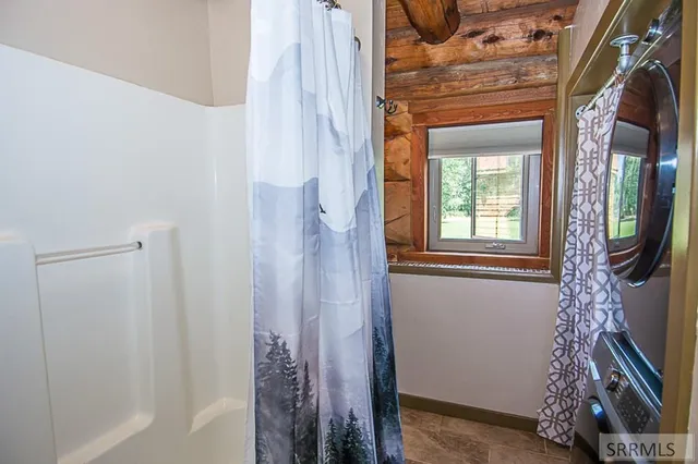 $1,075,000 | 28 Fife Lane, Salmon, ID 83467