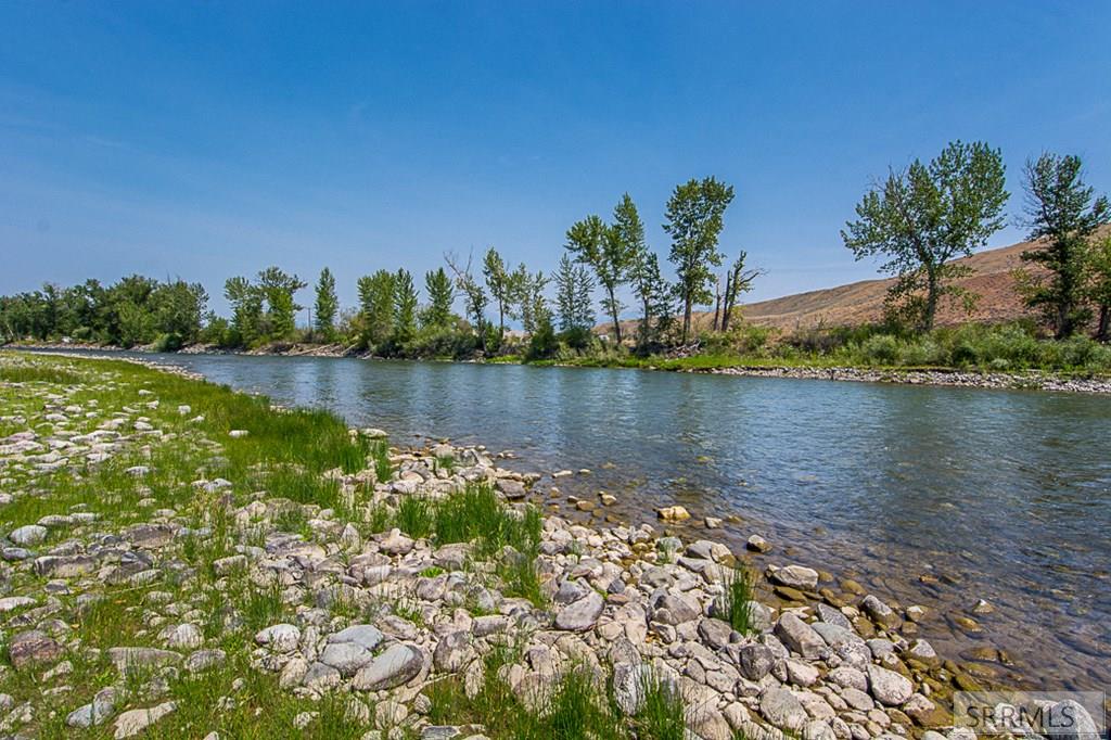 28 Fife Lane Salmon, ID 83467 - Photo 4 of 73