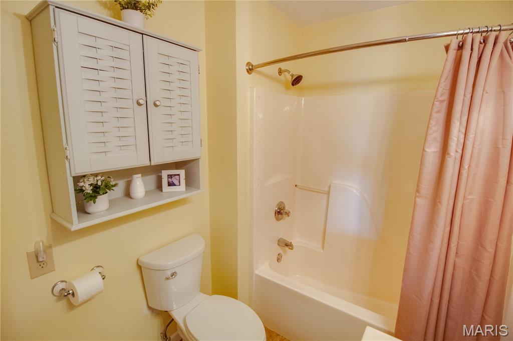 6302 Wenzel Road Alton, IL 62002 - Photo 29 of 63