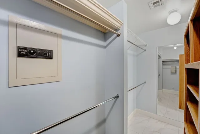 $480,000 | 28 Tournament Way, The Hills, TX 78738