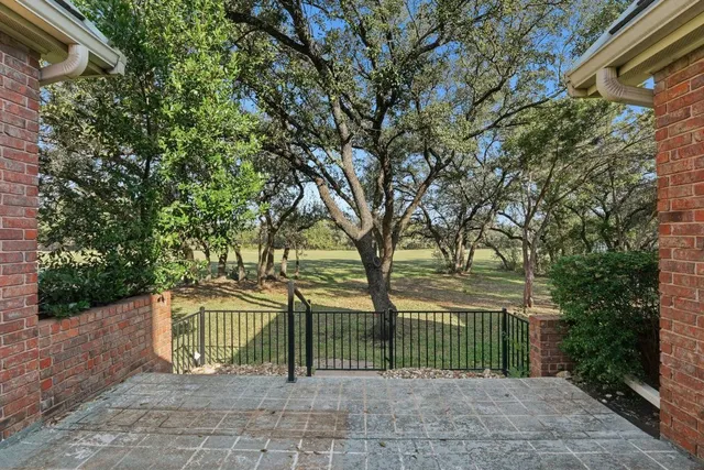 $480,000 | 28 Tournament Way, The Hills, TX 78738