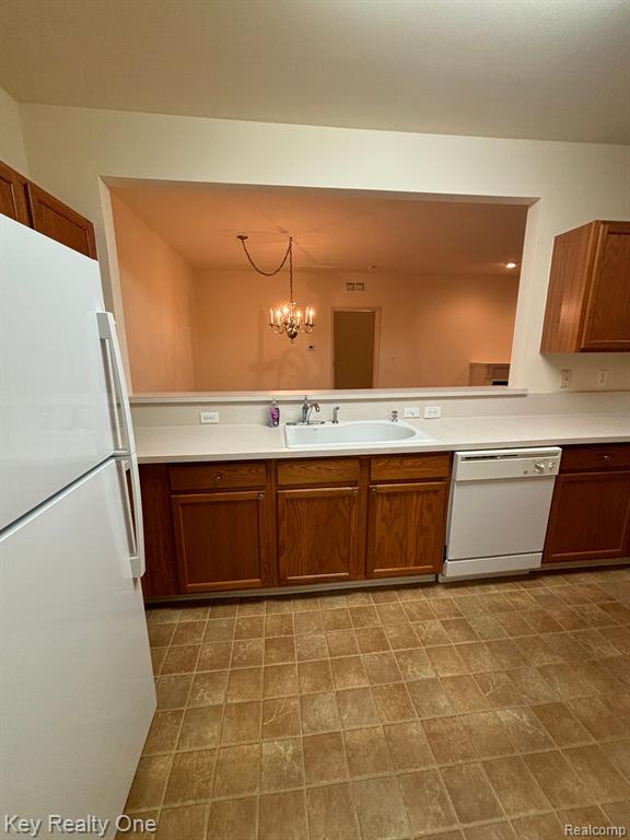 1770 Flagstone Circle Rochester, MI 48307 - Photo 10 of 49