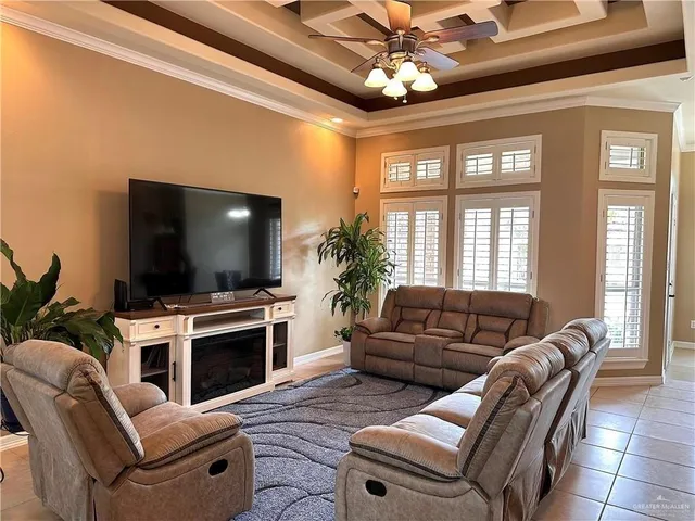 $339,999 | 1910 West Chippewa Avenue, Edinburg, TX 78541