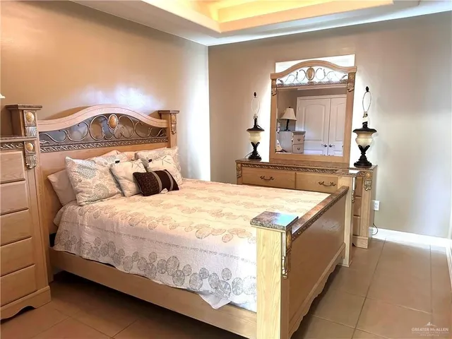 $339,999 | 1910 West Chippewa Avenue, Edinburg, TX 78541