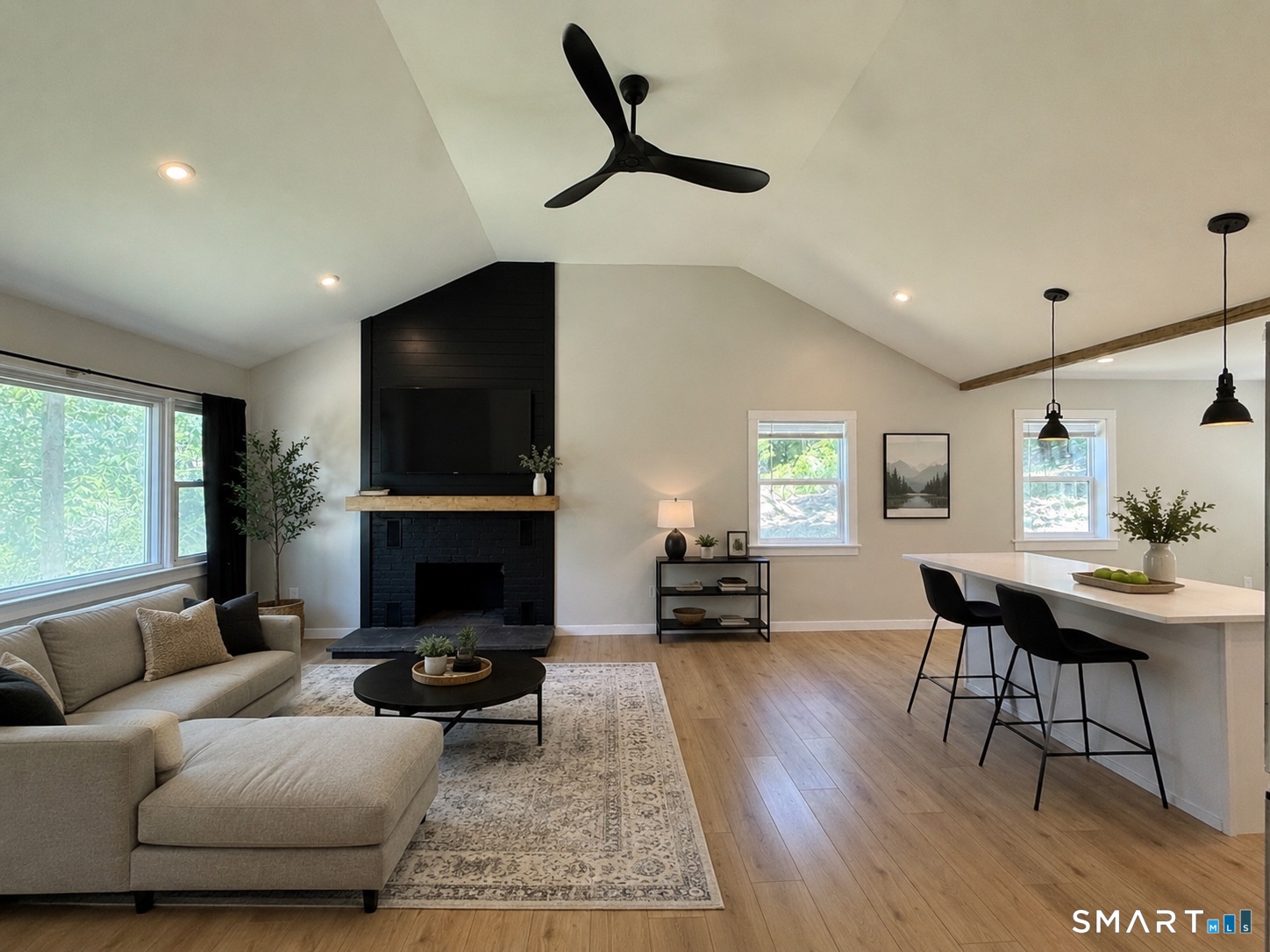8 Rustic Road Ridgefield, CT 06877 - Photo 3 of 20