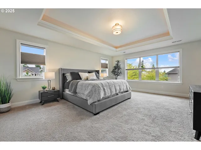 $700,000 | 19360 Pelican Lake Place, Oregon City, OR 97045