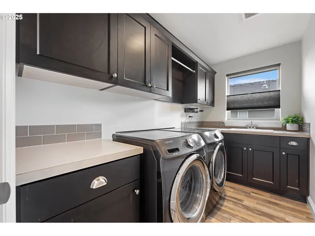 $700,000 | 19360 Pelican Lake Place, Oregon City, OR 97045