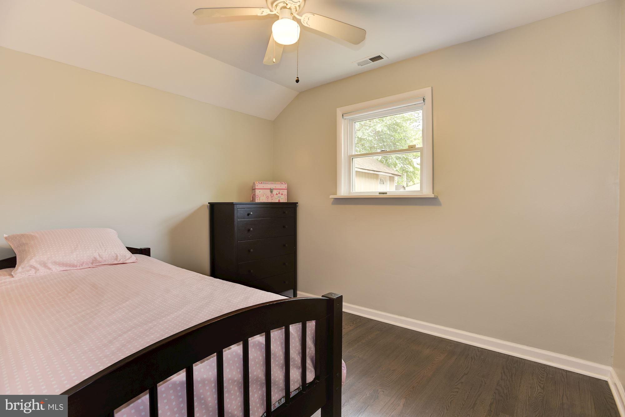12105 Judson Road Silver Spring, MD 20902 - Photo 17 of 31 Bedroom