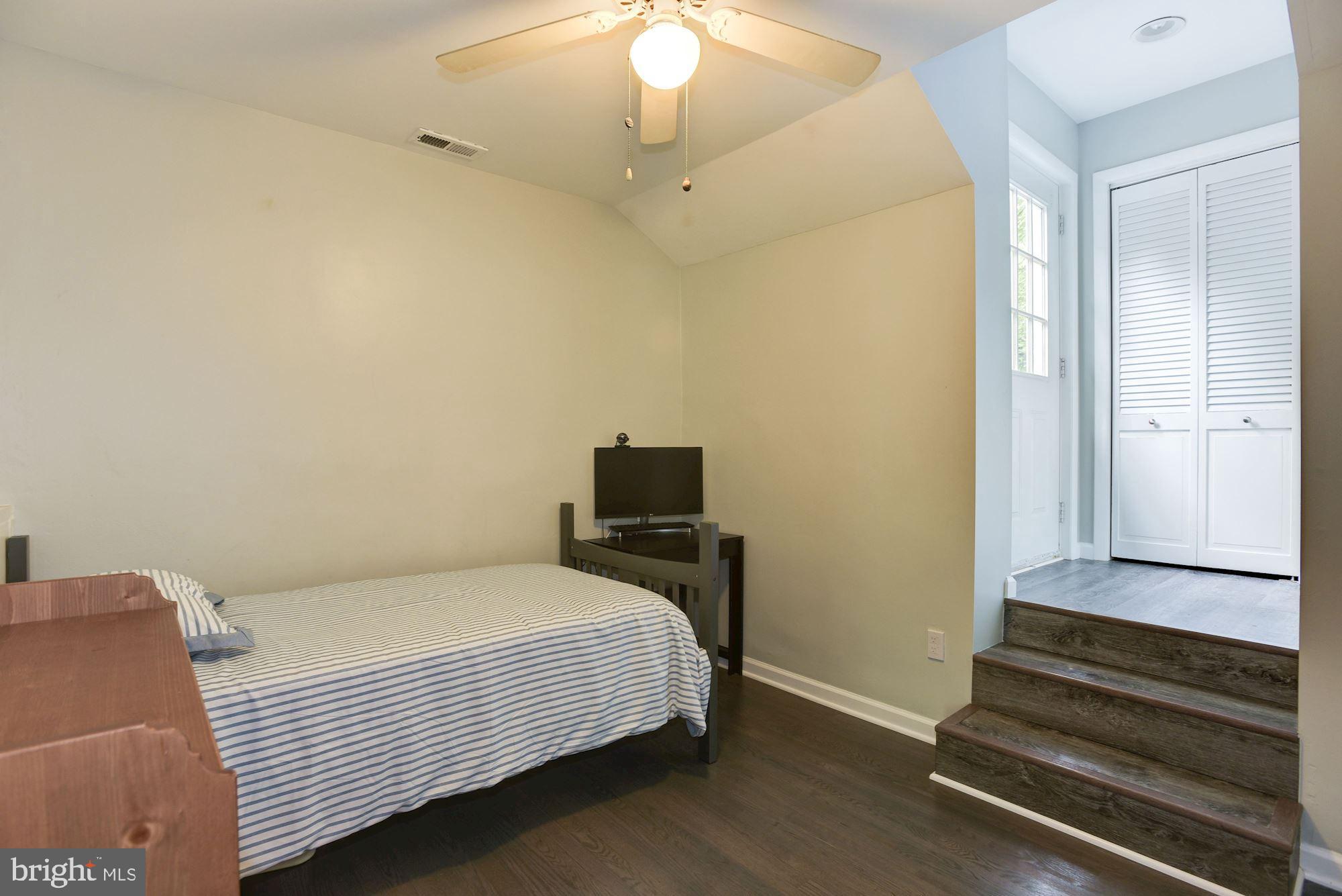 12105 Judson Road Silver Spring, MD 20902 - Photo 20 of 31 Bedroom