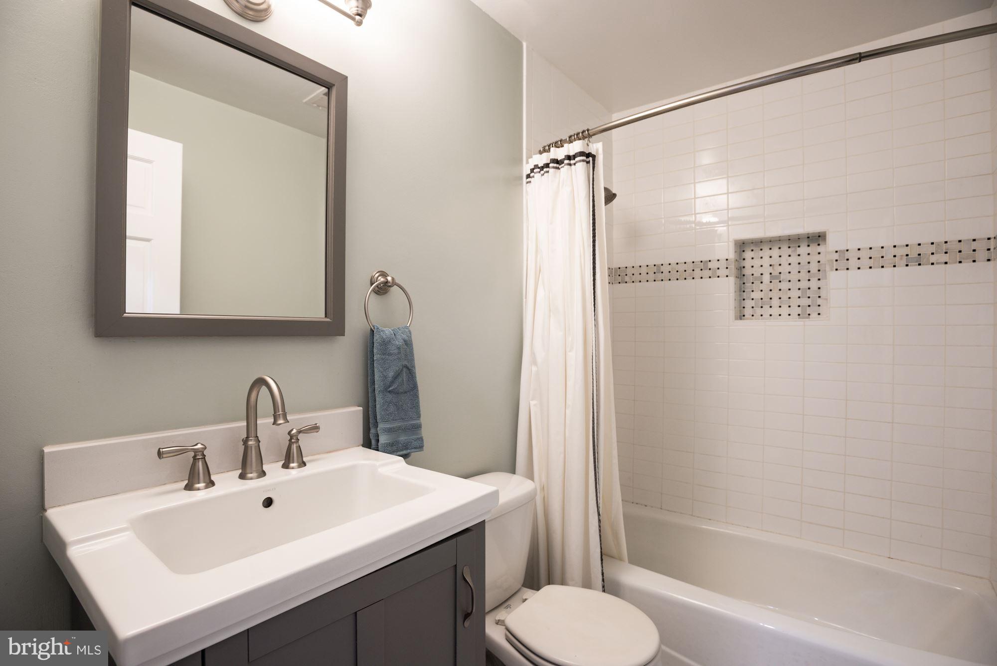 12105 Judson Road Silver Spring, MD 20902 - Photo 21 of 31 Full Bath