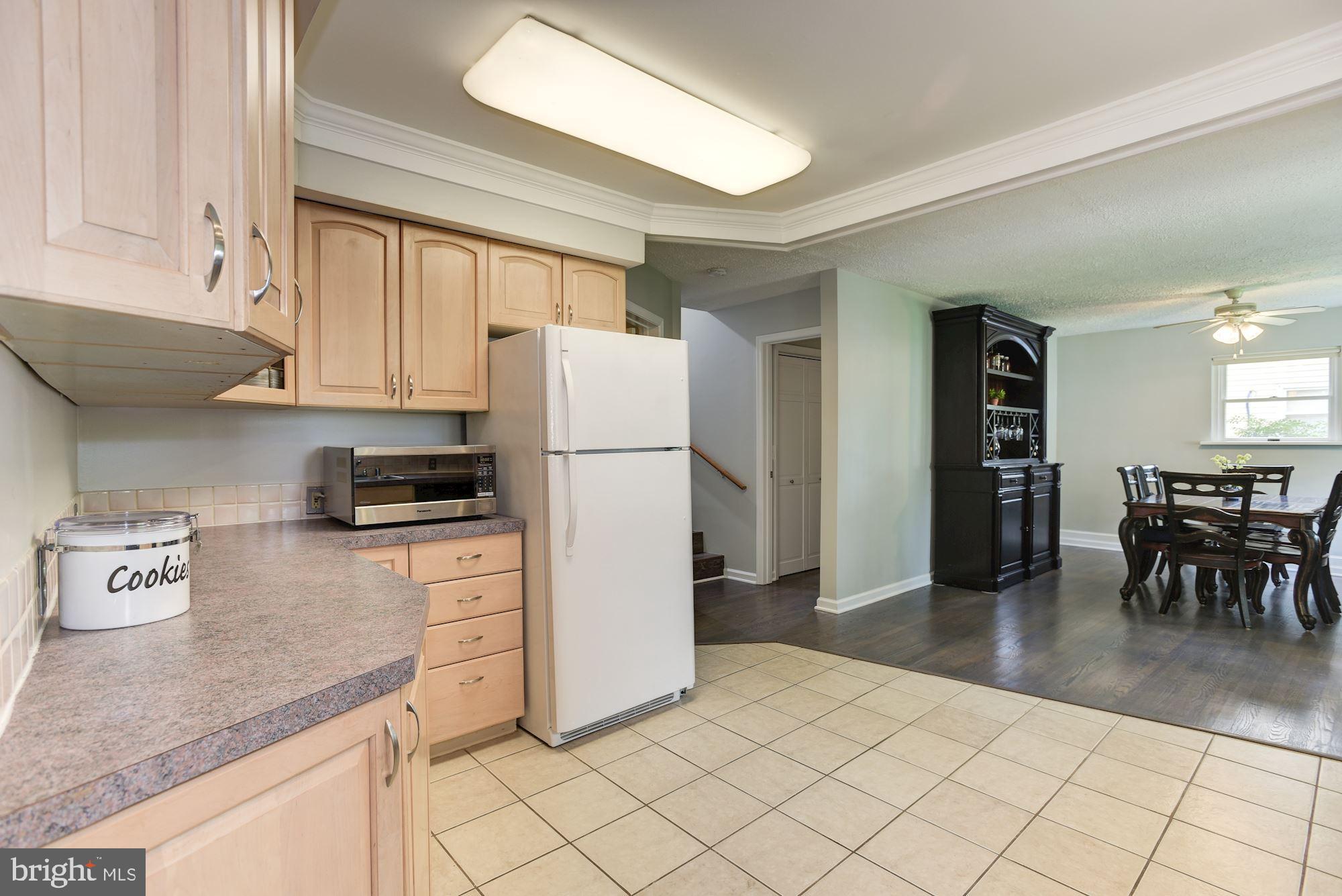 12105 Judson Road Silver Spring, MD 20902 - Photo 9 of 31 Kitchen