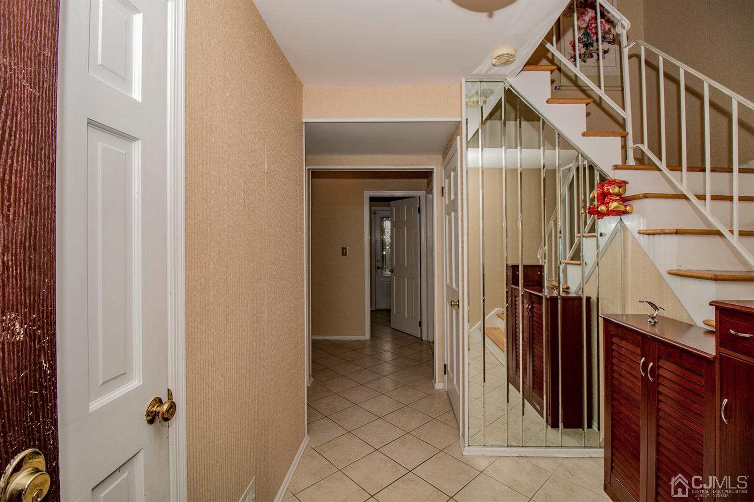 4 Purdue Road Edison, NJ 08820 - Photo 2 of 30 Gallery Image 2