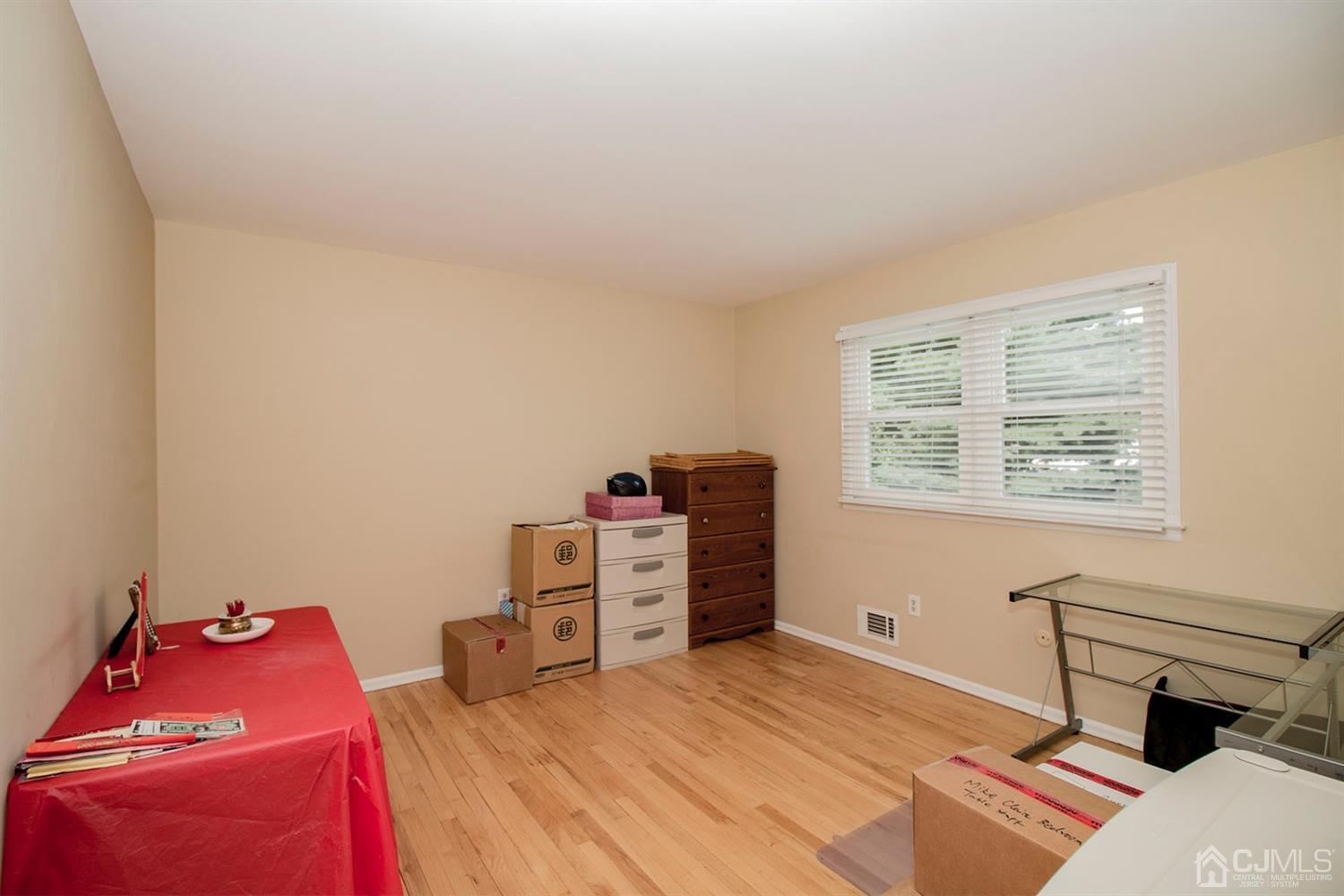 4 Purdue Road Edison, NJ 08820 - Photo 22 of 30 Gallery Image 22