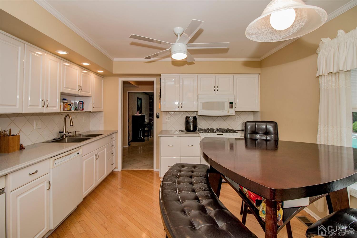 4 Purdue Road Edison, NJ 08820 - Photo 8 of 30 Gallery Image 8