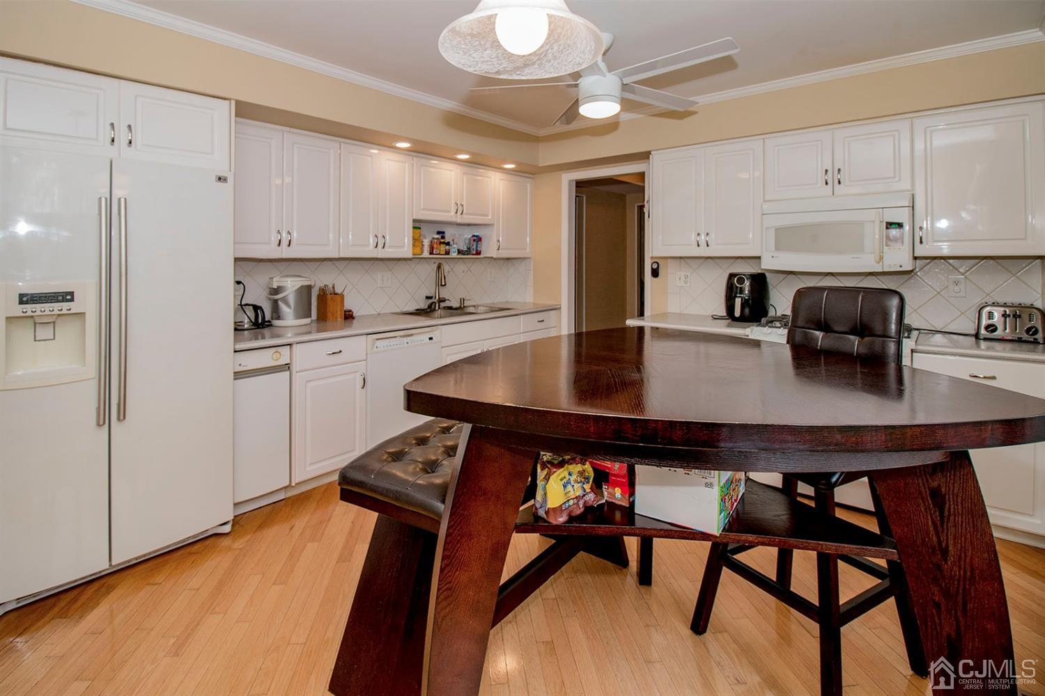 4 Purdue Road Edison, NJ 08820 - Photo 9 of 30 Gallery Image 9