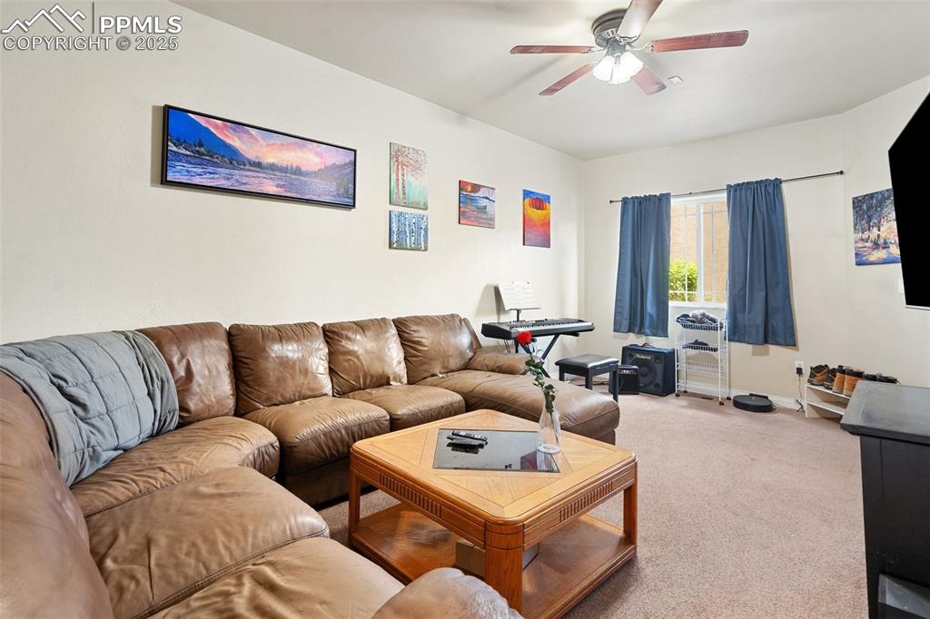 1510 York Road, Unit 101 Colorado Springs, CO 80918 - Photo 2 of 12 a living room with furniture
