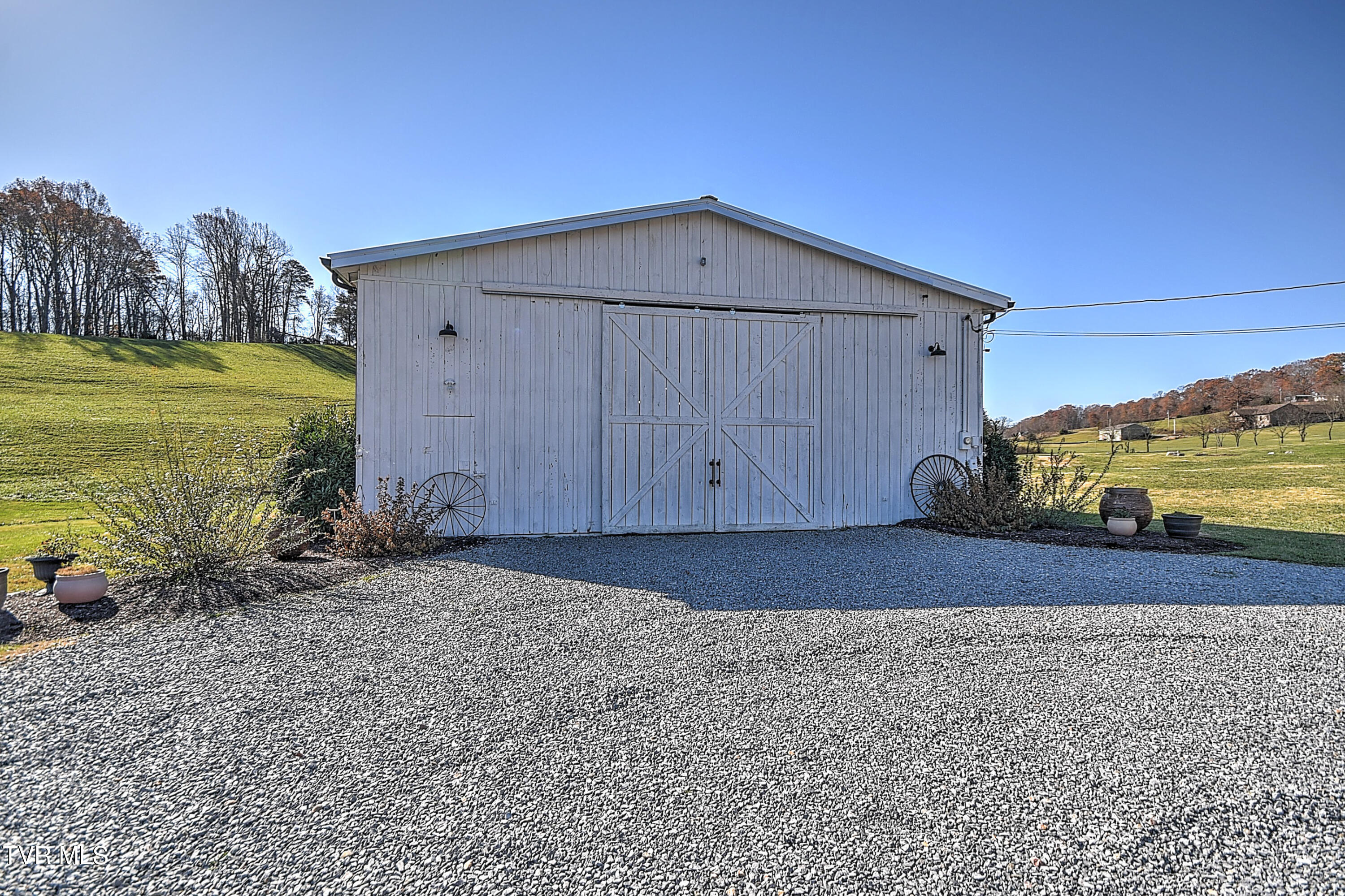 931 Providence Road Limestone, TN 37681 - Photo 29 of 77 Barn Front