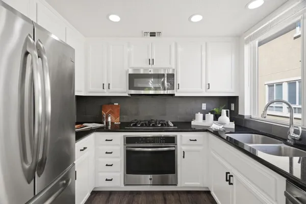 $849,999 | 527 Marble Arch Avenue, San Jose, CA 95136