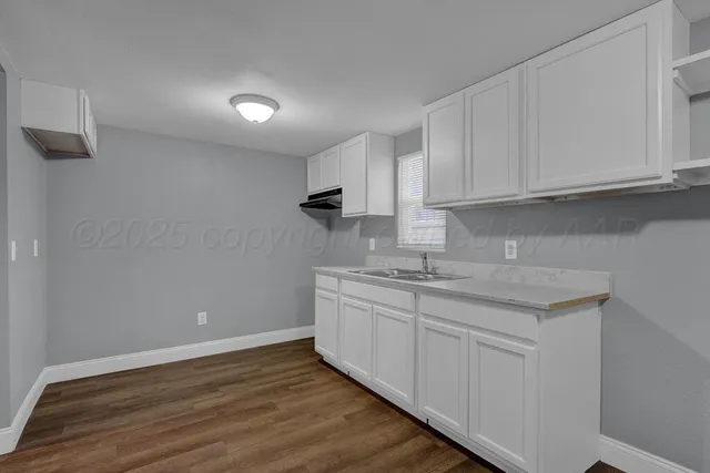 $950 | 3010 Southwest 9th Avenue, Amarillo, TX 79106