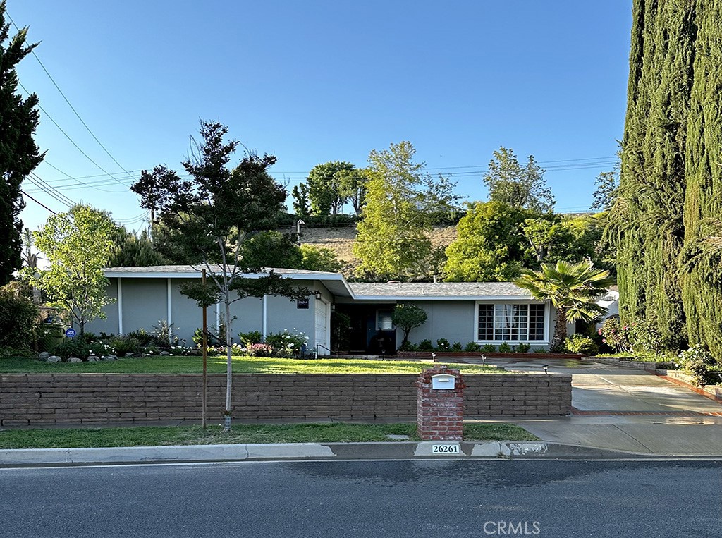 26261 Veva Way Calabasas, CA 91302 - Photo 1 of 40