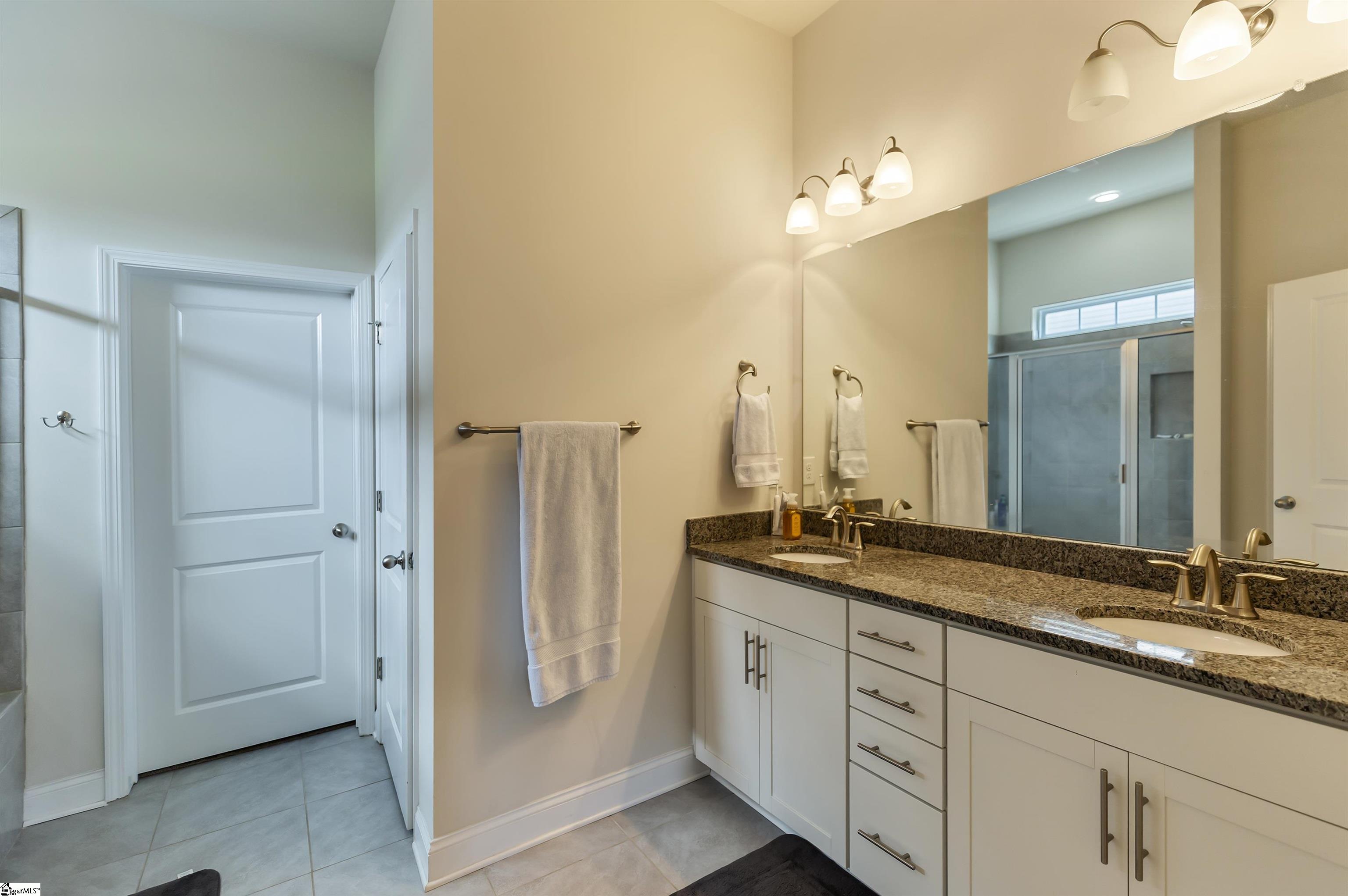 484 Bucklebury Road Greer, SC 29651 - Photo 18 of 29 Gallery Image 18