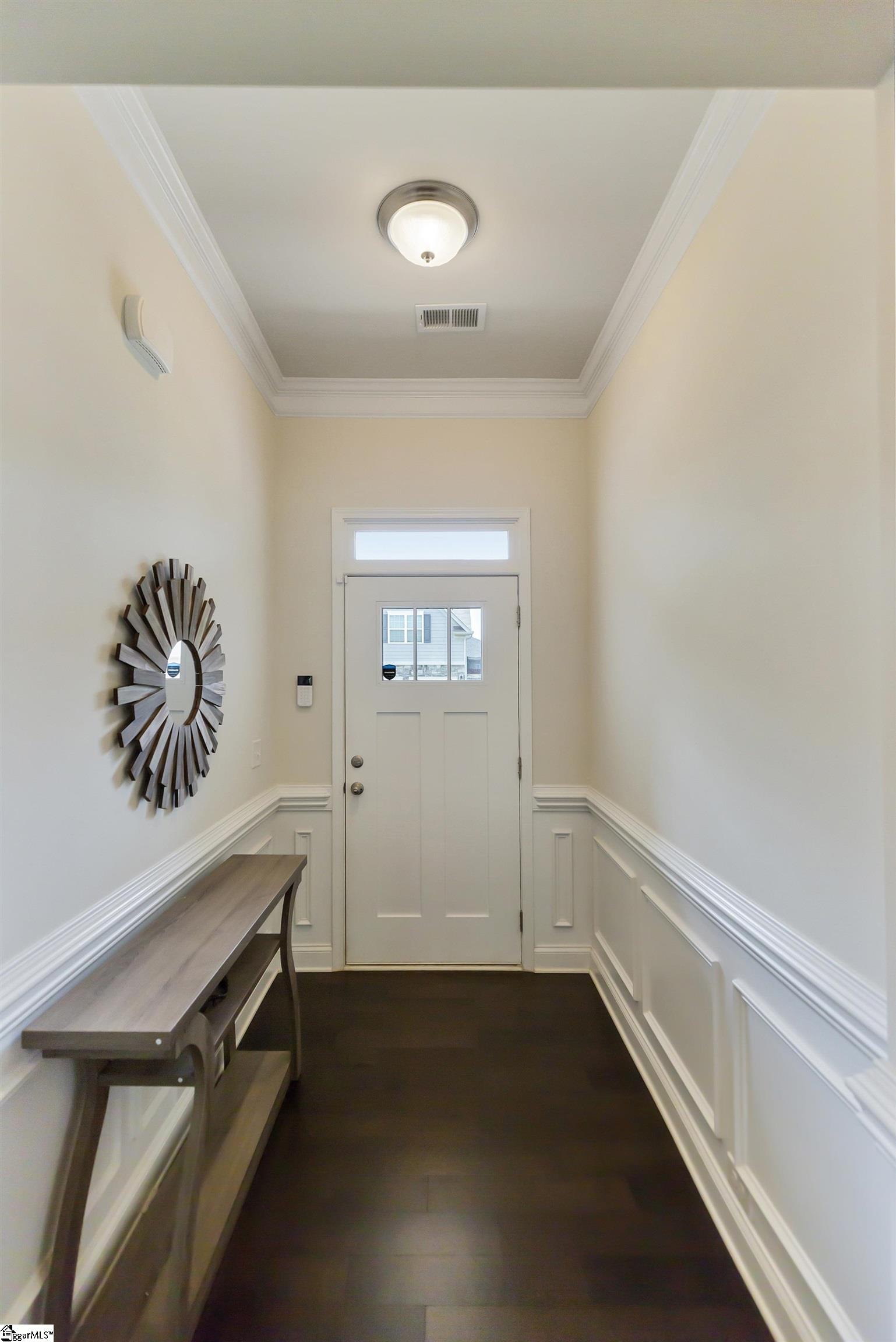 484 Bucklebury Road Greer, SC 29651 - Photo 3 of 29 Gallery Image 3