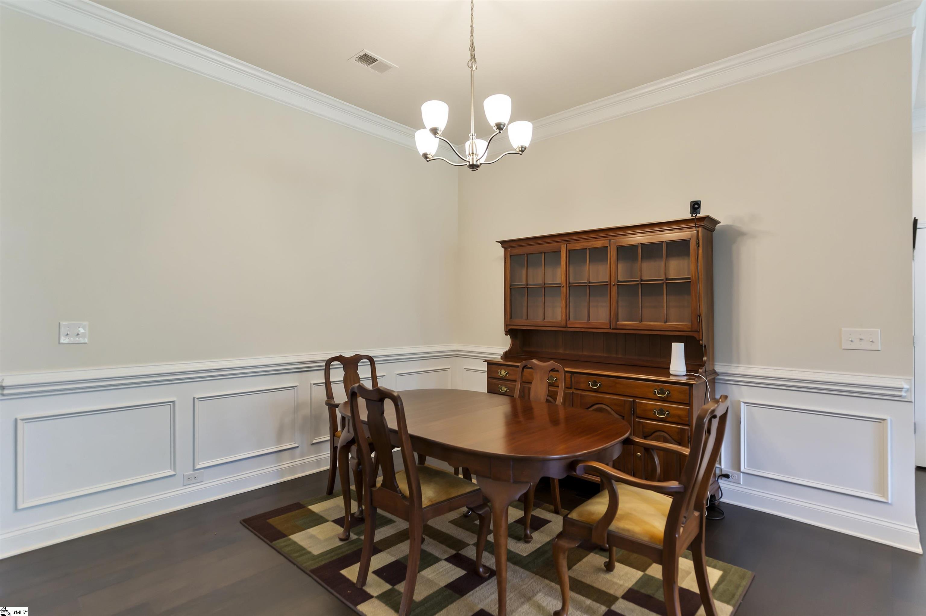 484 Bucklebury Road Greer, SC 29651 - Photo 6 of 29 Gallery Image 6