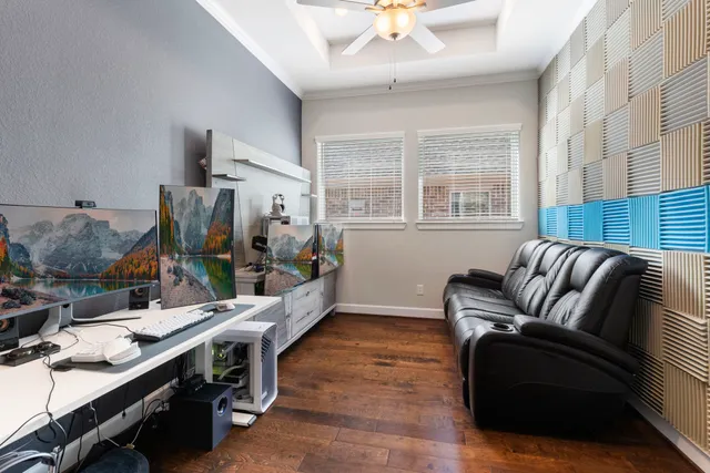 $525,000 | 506 Bedias Creek Drive, Conroe, TX 77304