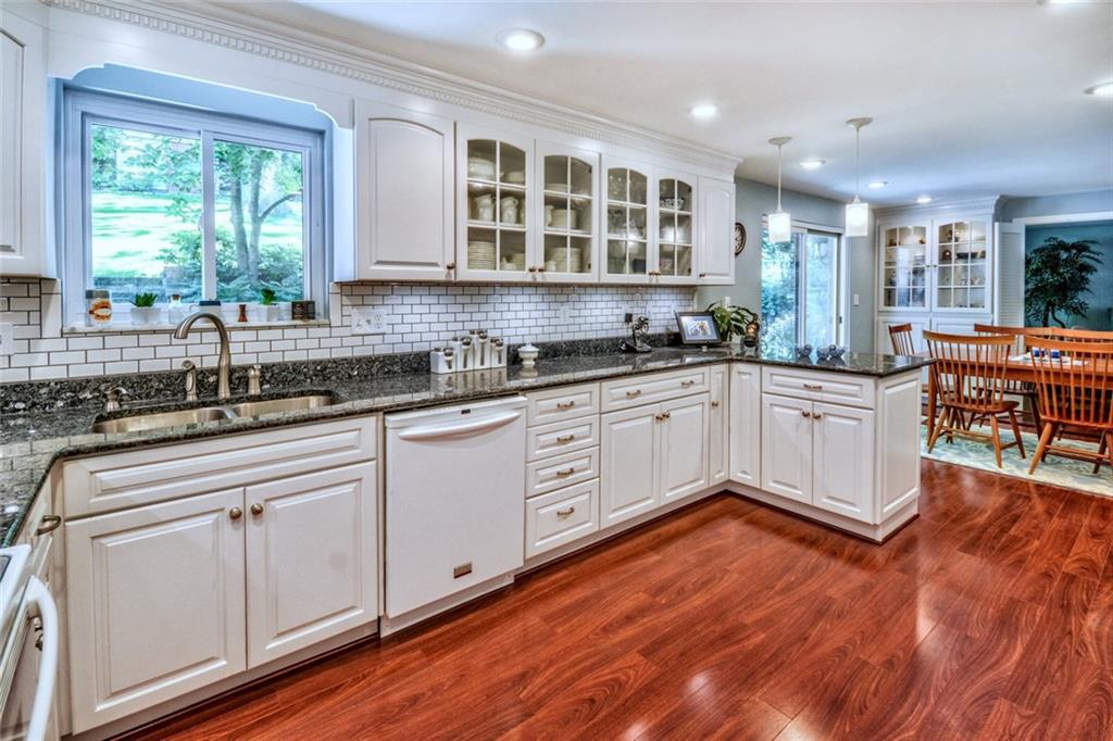 716 Delafield Road Fox Chapel, PA 15215 - Photo 6 of 18 Gallery Image 6