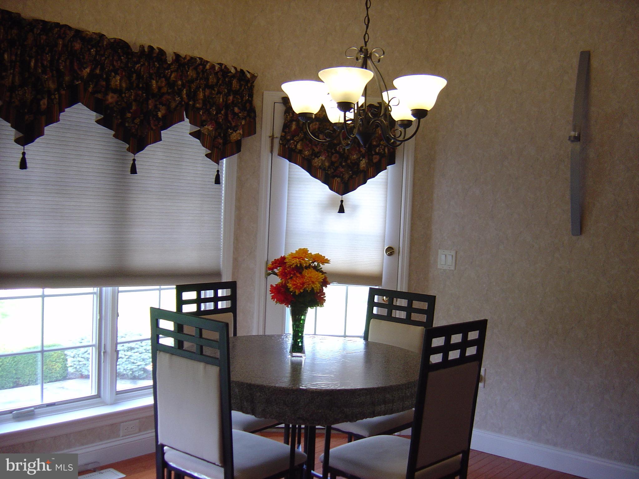 215 Barkay Crossing Lititz, PA 17543 - Photo 12 of 17 Gallery Image 12