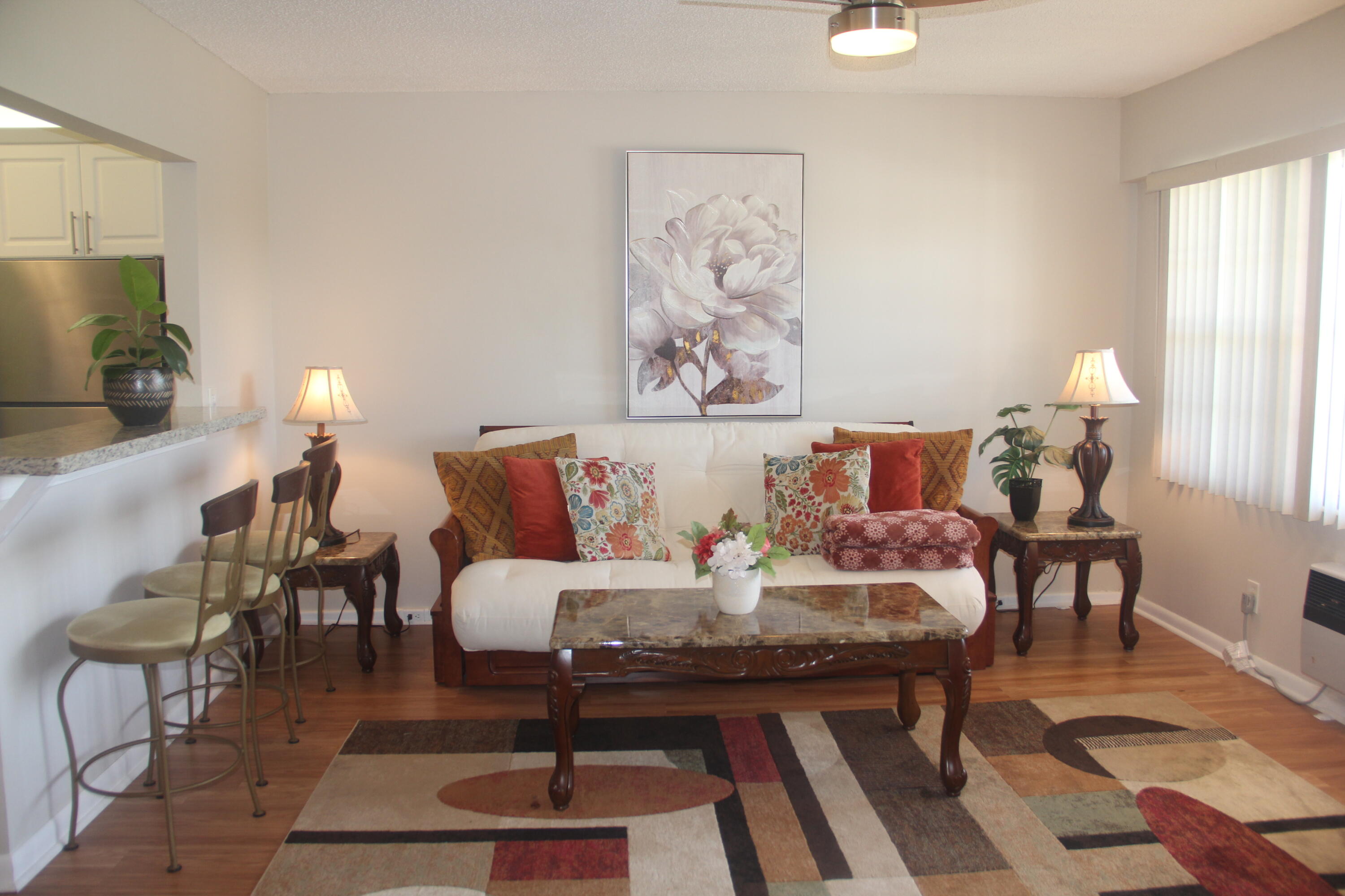 454 Fanshaw K Boca Raton, FL 33434 - Photo 6 of 30 Light & Bright Living Room
