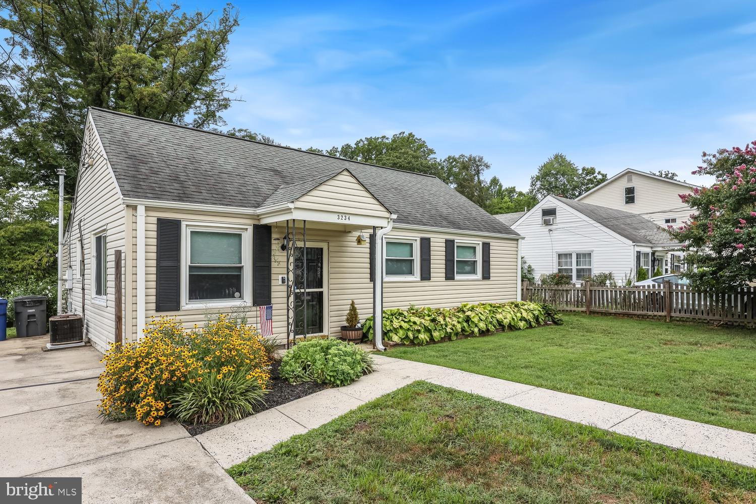 3234 Wayne Road Falls Church, VA 22042 - Photo 2 of 24 Gallery Image 2