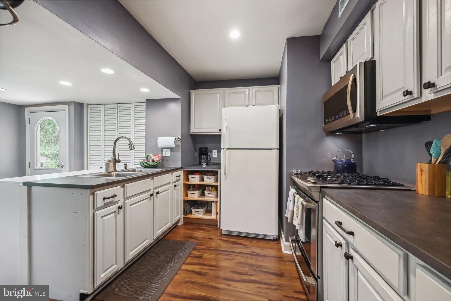 3234 Wayne Road Falls Church, VA 22042 - Photo 8 of 24 Gallery Image 8